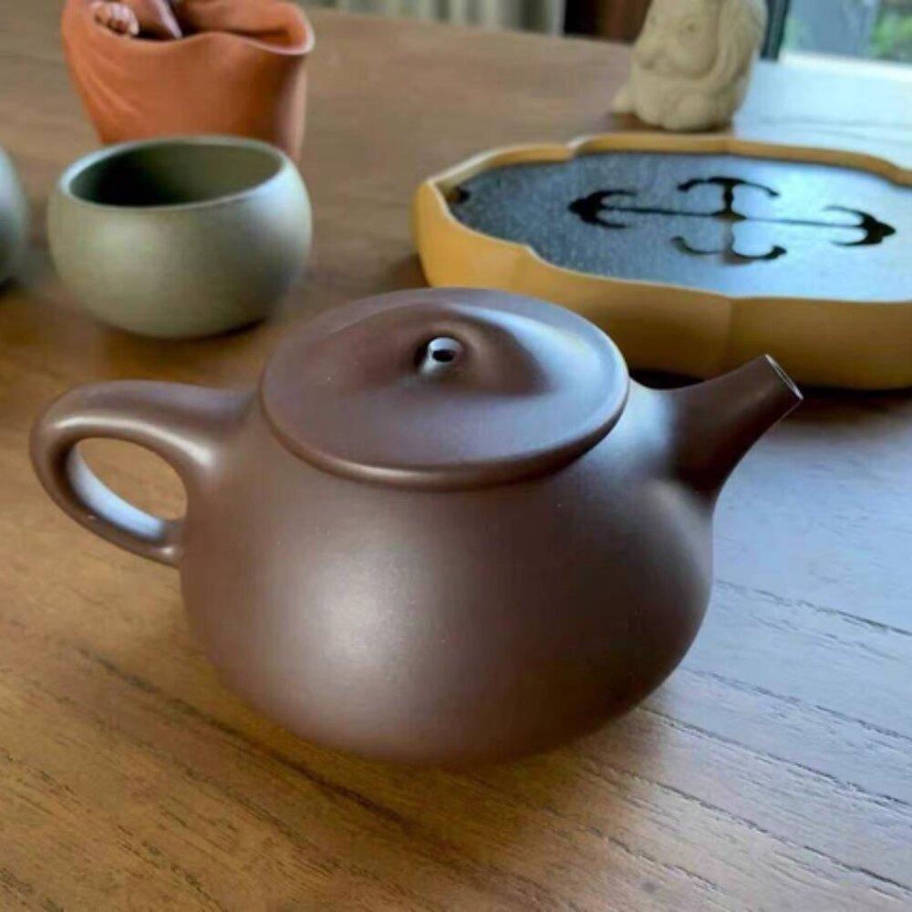 Neutral Style Ceramic Tea Pot